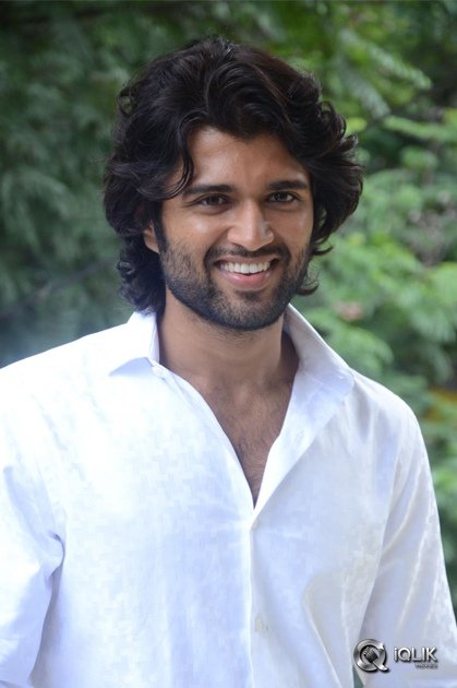 Vijay-Deverakonda-Interview-About-Pelli-Choopulu-Movie